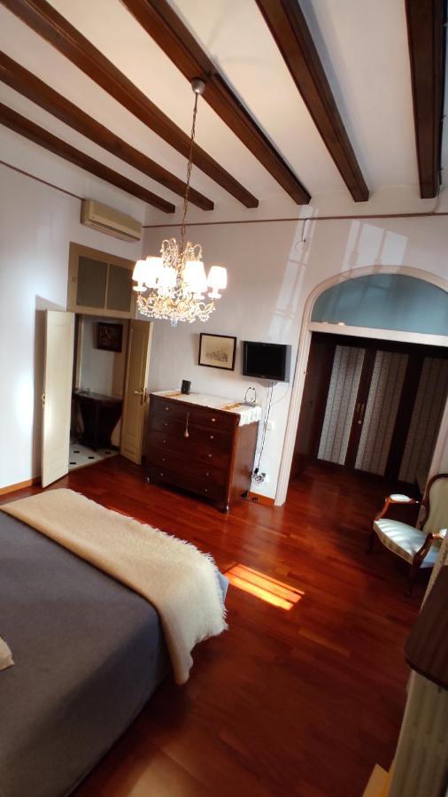 Apartmán Casa Mo Sabadell Exteriér fotografie